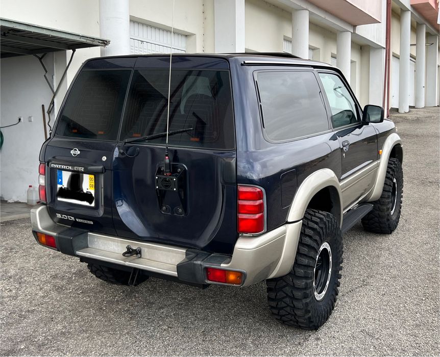 Nissan patrol gr y61 (CABSTAR)