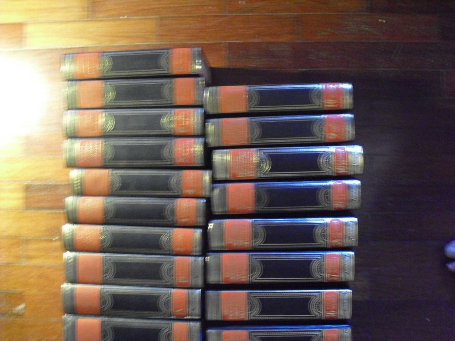 Enciclopédia Portuguesa e Brasileira-52 Volumes