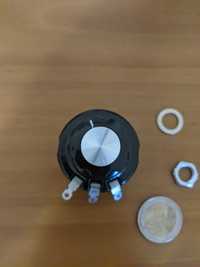 Potenciómetro 100 ohms 5W com knob em baquelite