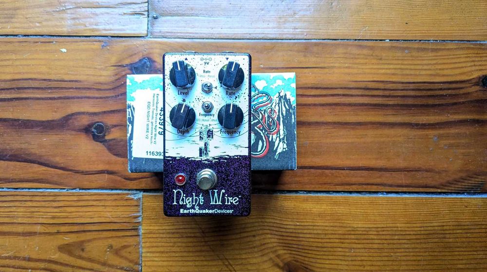 EarthQuaker Devices Night Wire V2 Harmonic Tremolo