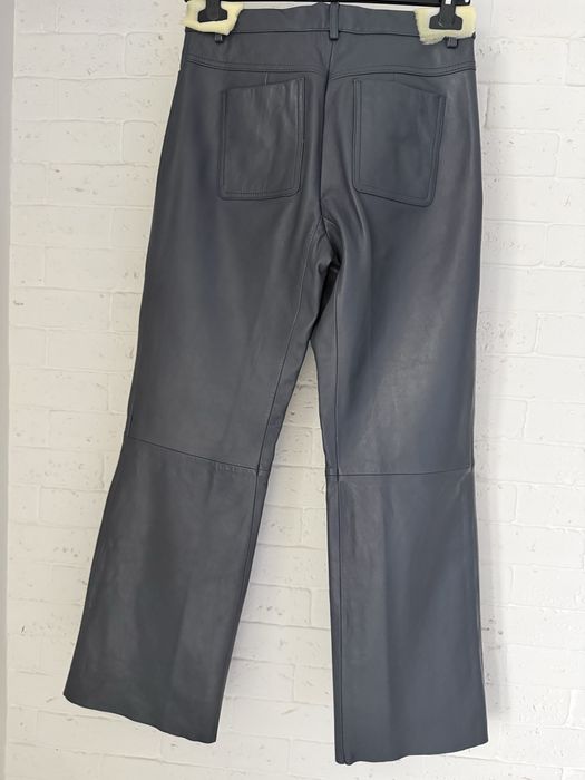 Шкіряні штани Sandro сірі, розмір 36 EU, натуральна шкіра