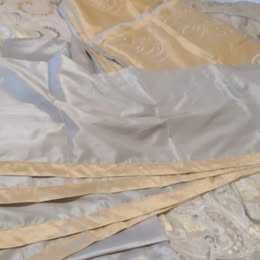 Conjunto quarto, 20 peças, colcha, cortinados, almofadas, folho cama