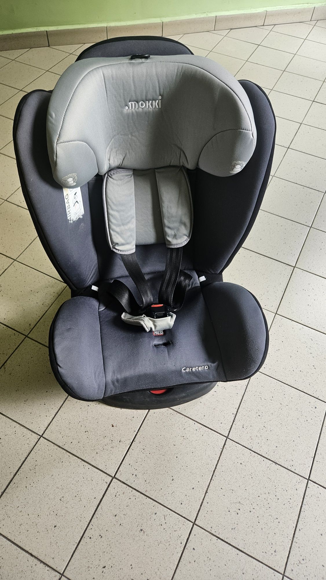 Caretero Mokki - obrotowy fotelik samochodowy 0-36kg