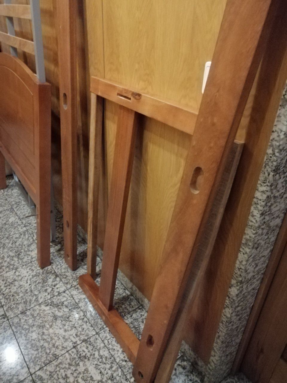 Cama completa de solteiro