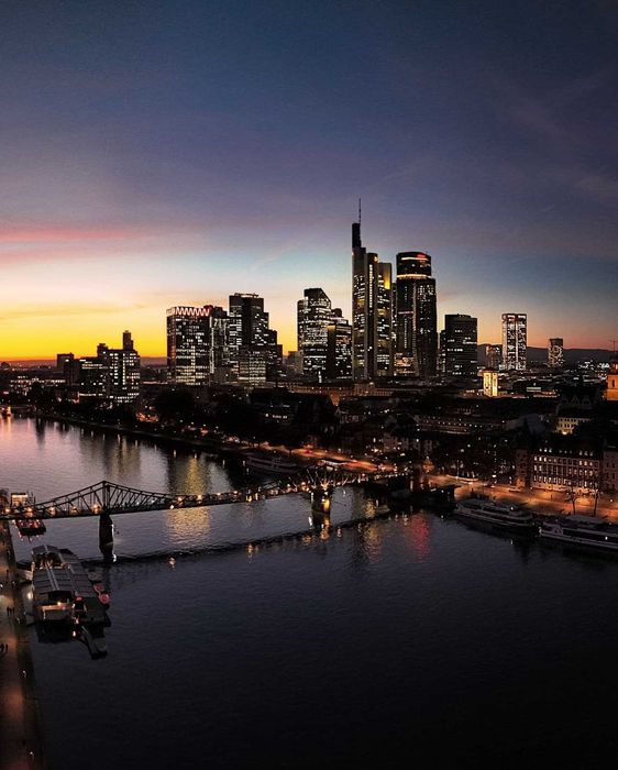 Usługi dronem - Zdjęcia / Filmy - działki na sprzedaż, eventy, reklama