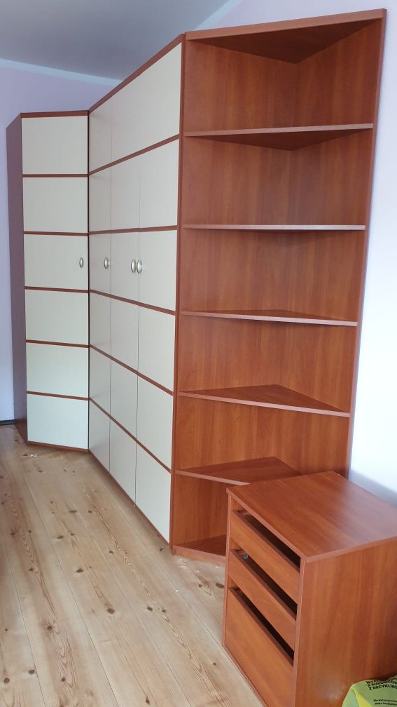 Zestaw mebli / Garderoba / Szafa