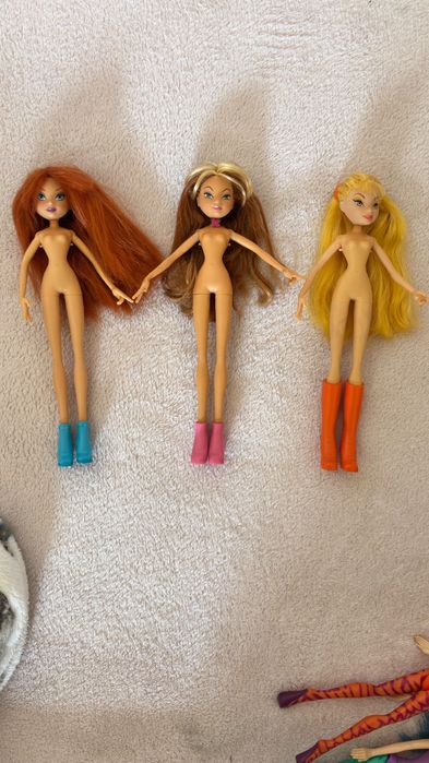 Bonecas Winx Bloom , Flora e Stella