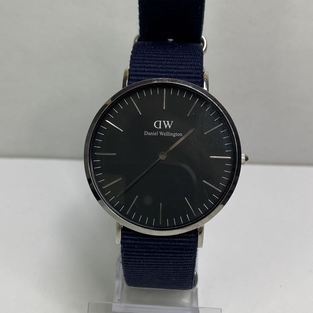 Годинник Daniel Wellington 05153074378