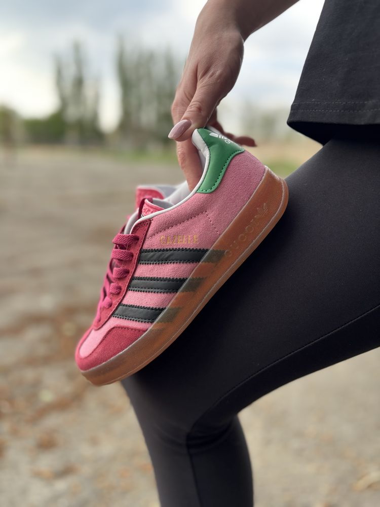 Женские кроссовки Adidas x Gucci Gazelle Pink розпродаж