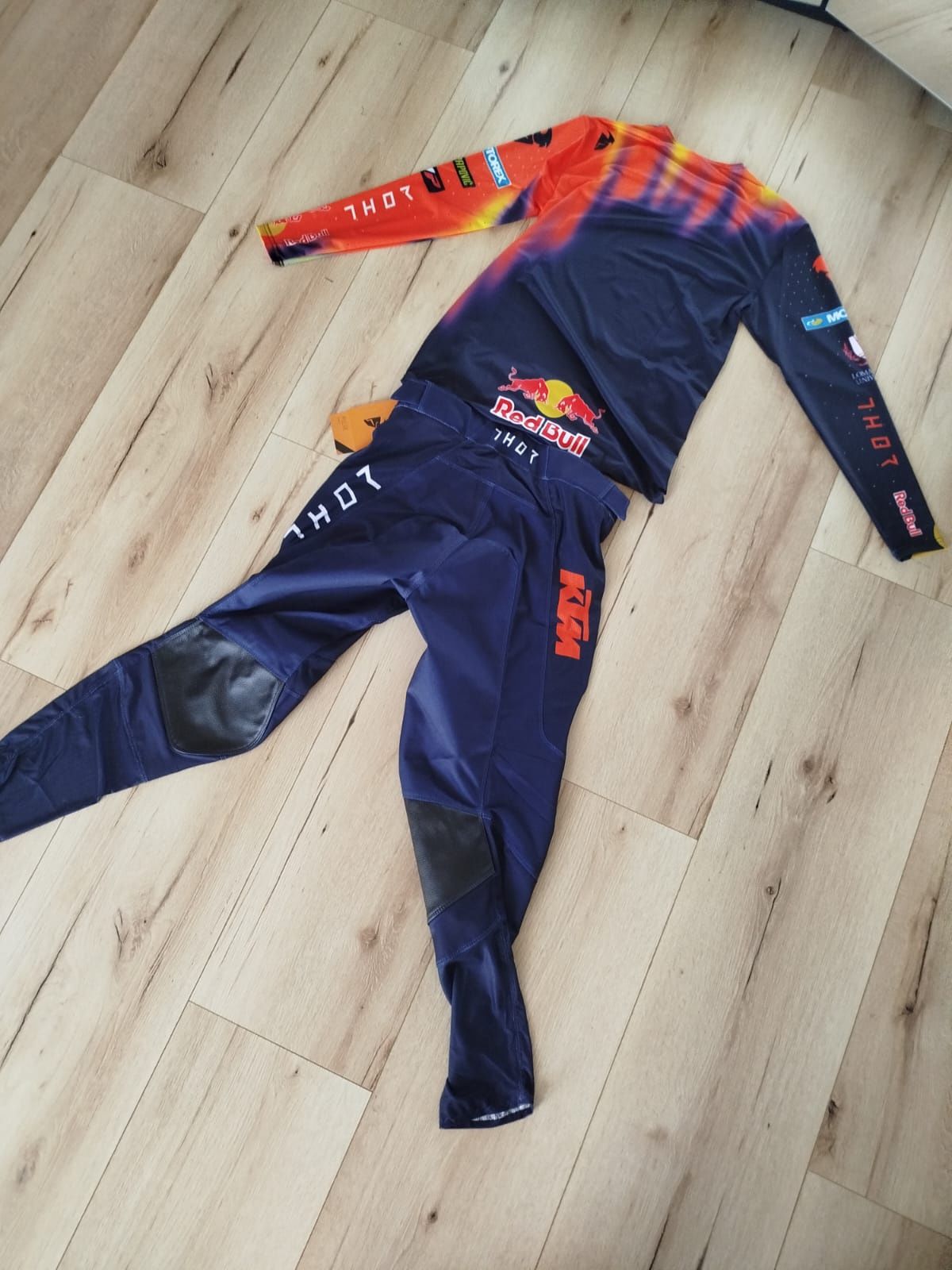 Nowy strój na cross KTM THOR / M / 32