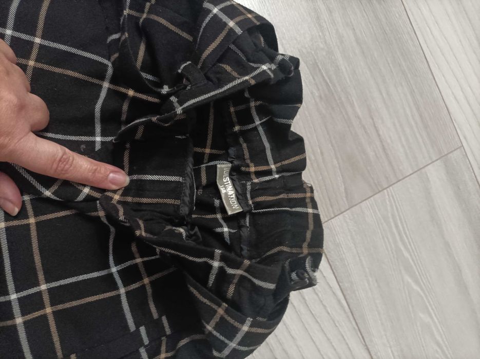 Spodnie materiałowe firmy Destination dla dziewczynki, rozmiar 158/164