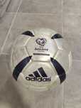 Bola Adidas Roteiro - Euro 2004