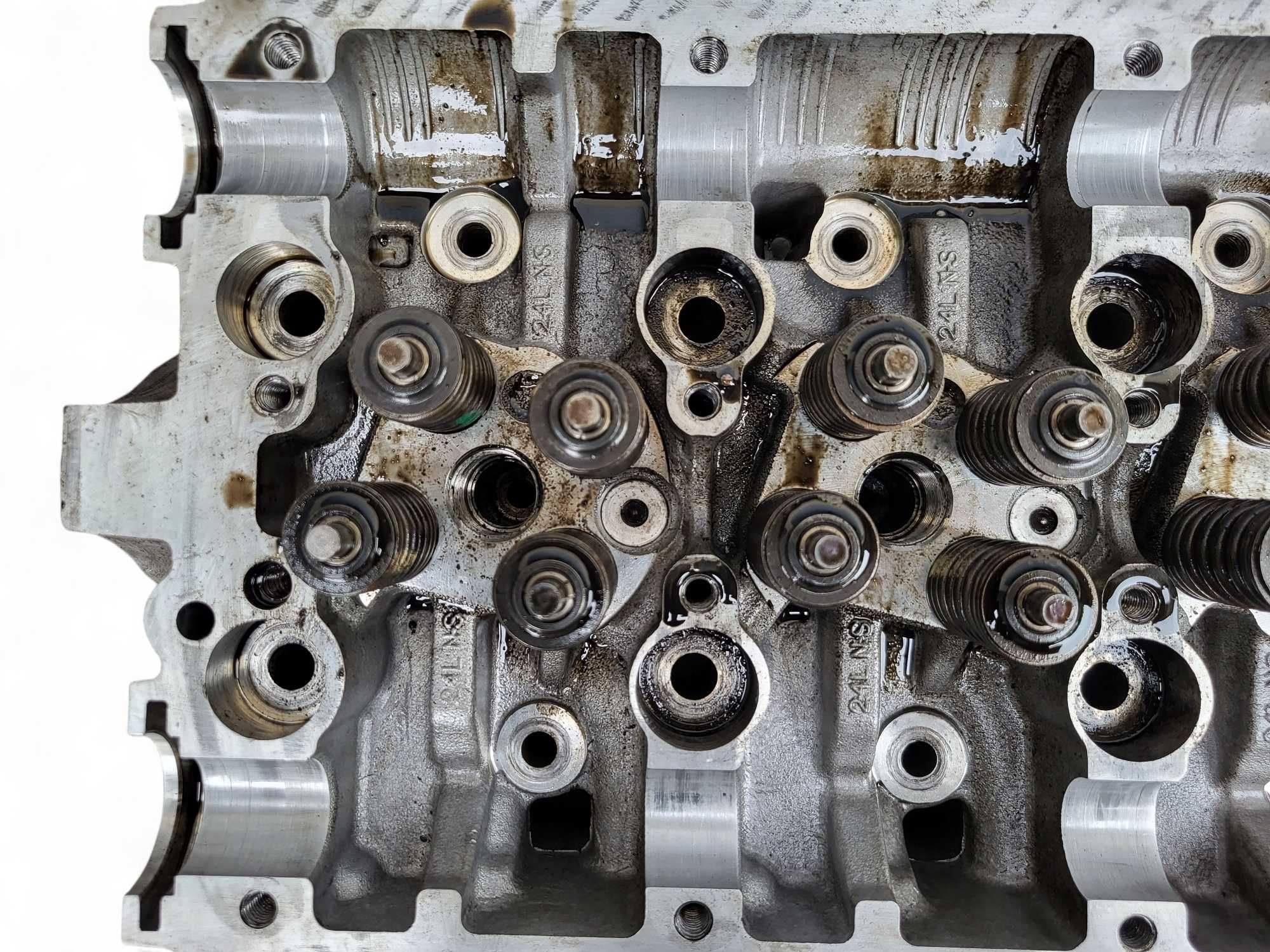 ГБЦ головка блока Ford Transit 2.4 DI TD TDE 2000-2006