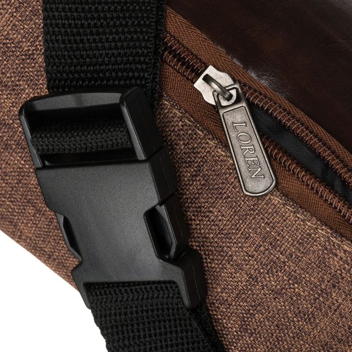 brązowa saszetka z poliestru zawieszona na regulowanym pasku - loren