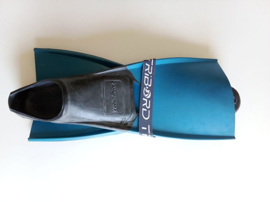 Barbatanas da Tribord