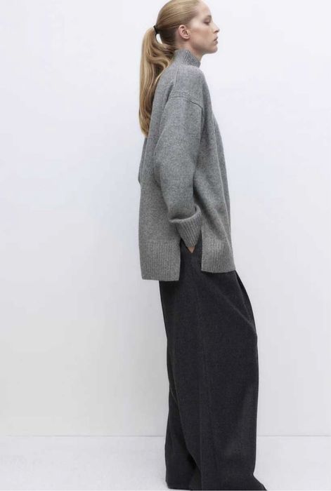 Стильний та вишуканий подовжений светр,(S i М) H&M