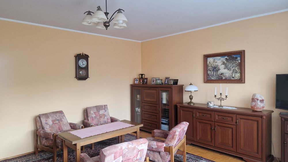 Mieszkanie - 4 pokoje na V Osiedlu