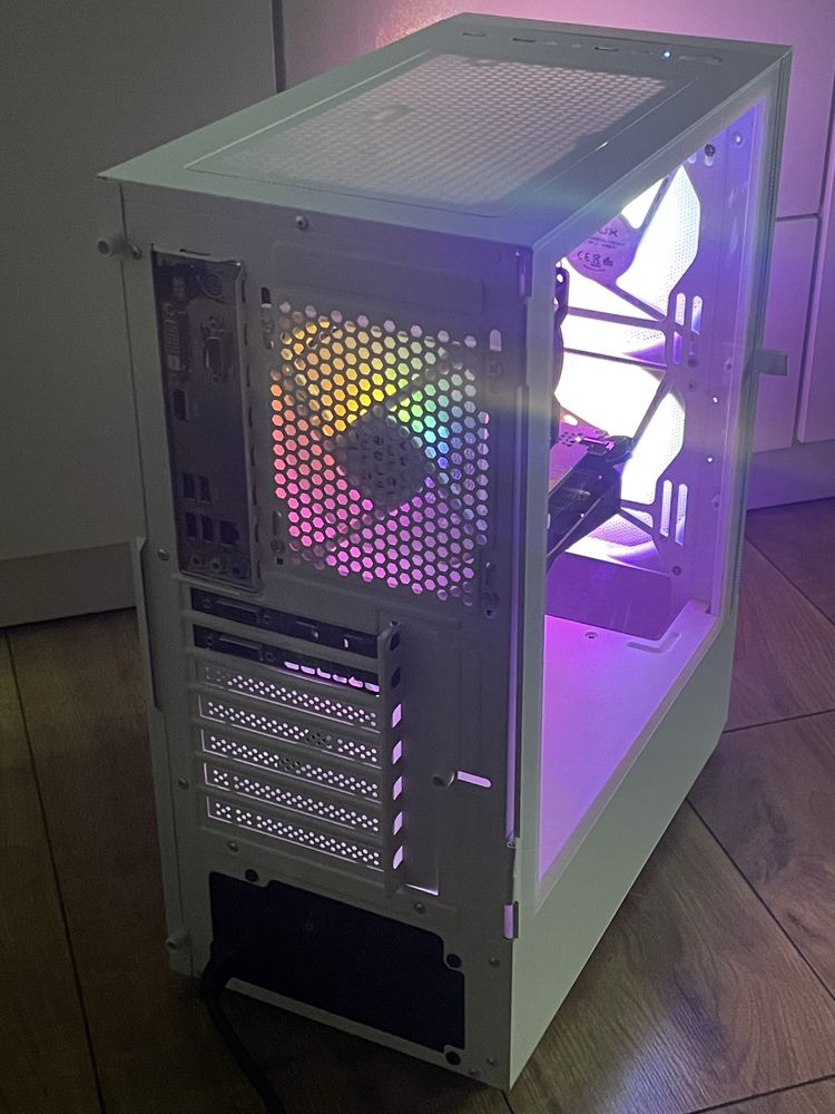 Komputer Gamingowy I5 7500 / RX 470 / 16GB RAM / 500GB SSD