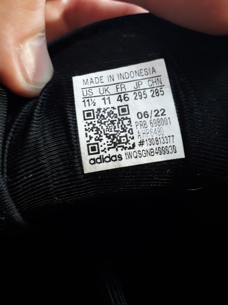 Кросівки Adidas adifom sltn