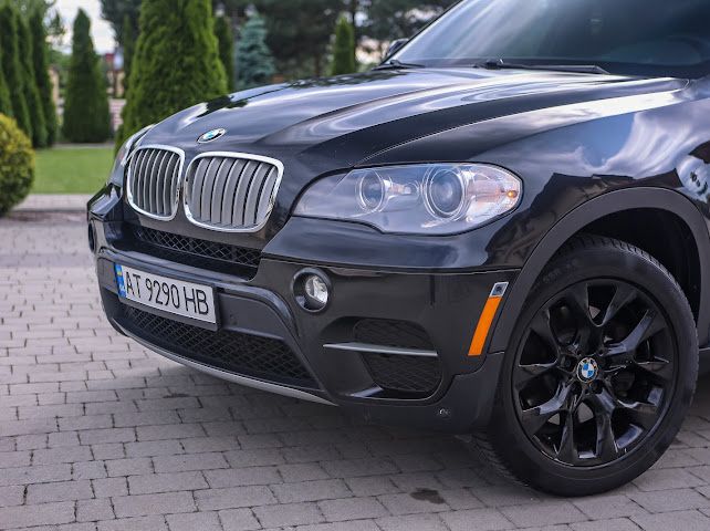 В продажі BMW X5 2013 року