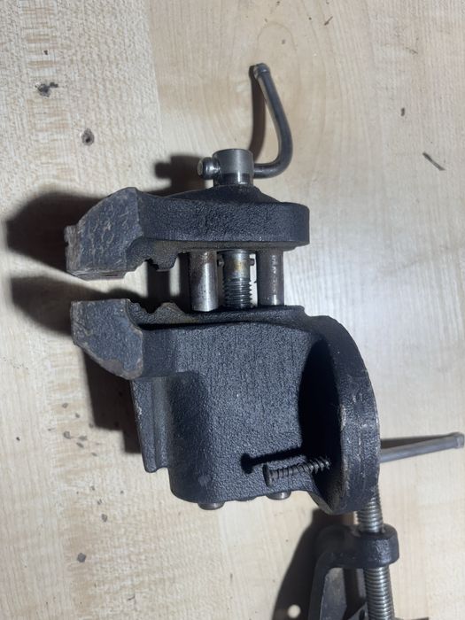 Imadło Magnusson małe uszkodzone, do naprawy