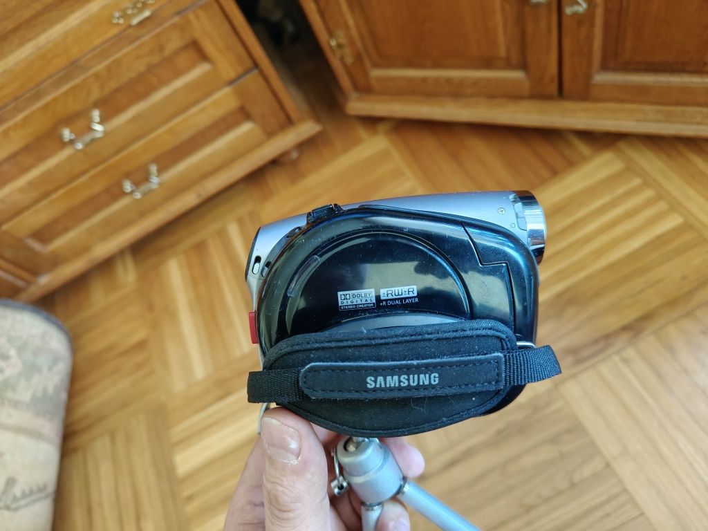 Samsung kamera na karty I CD RW, zoom 34 optyczny.