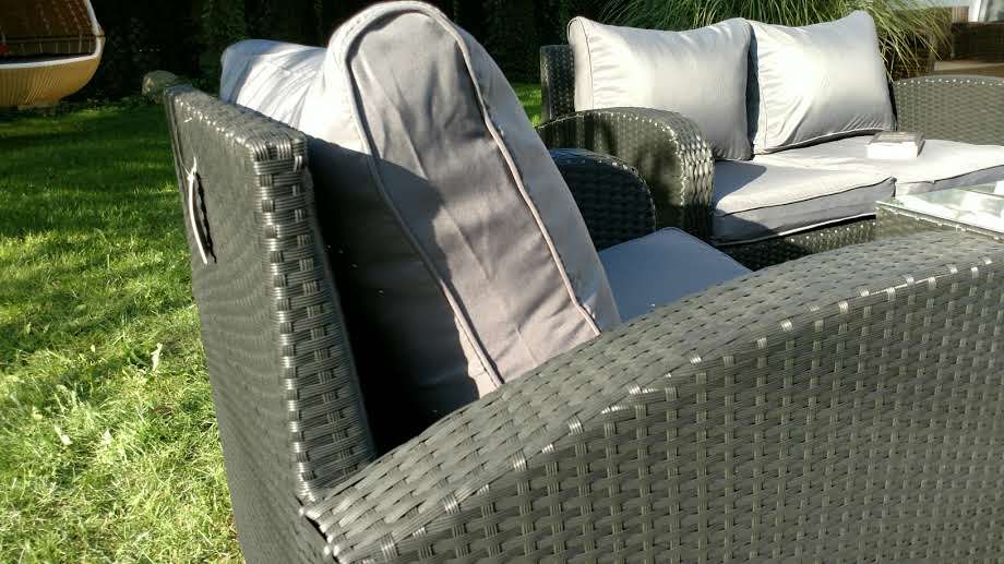 MALIBU zestaw kawowy technorattan czarny sofa fotel pufa ława aluminiu