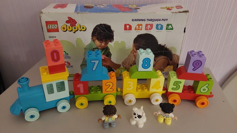 Поезд лего duplo