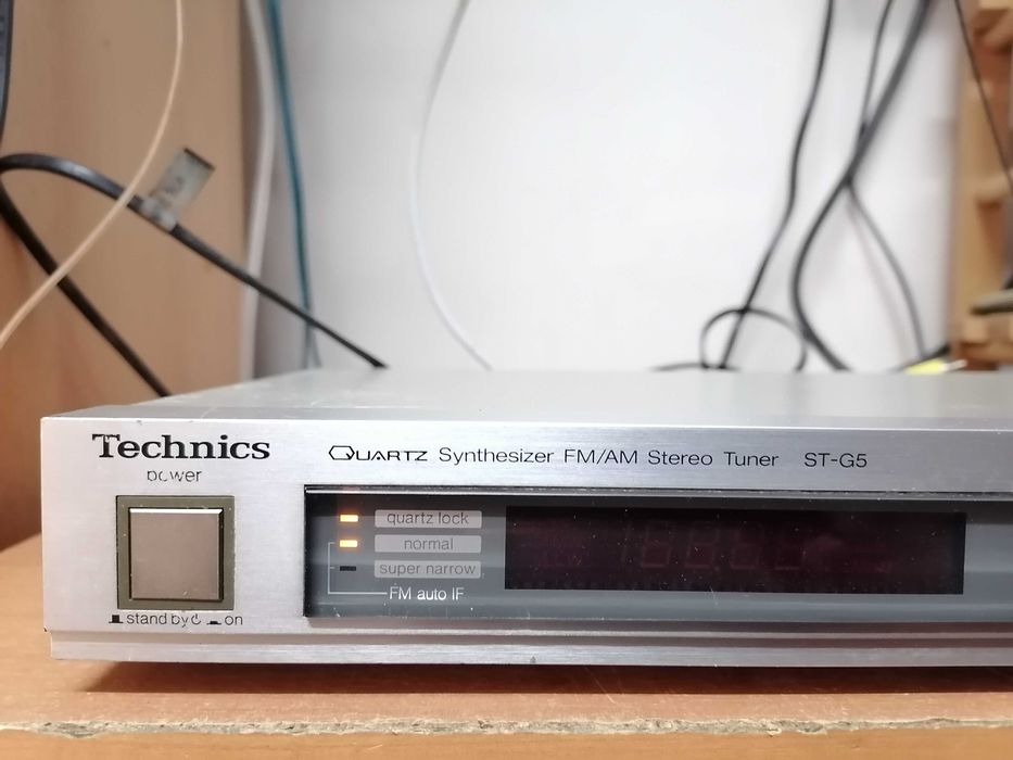 Tuner Technics ST G5   AM/FM Stereo Tuner (1984-85)