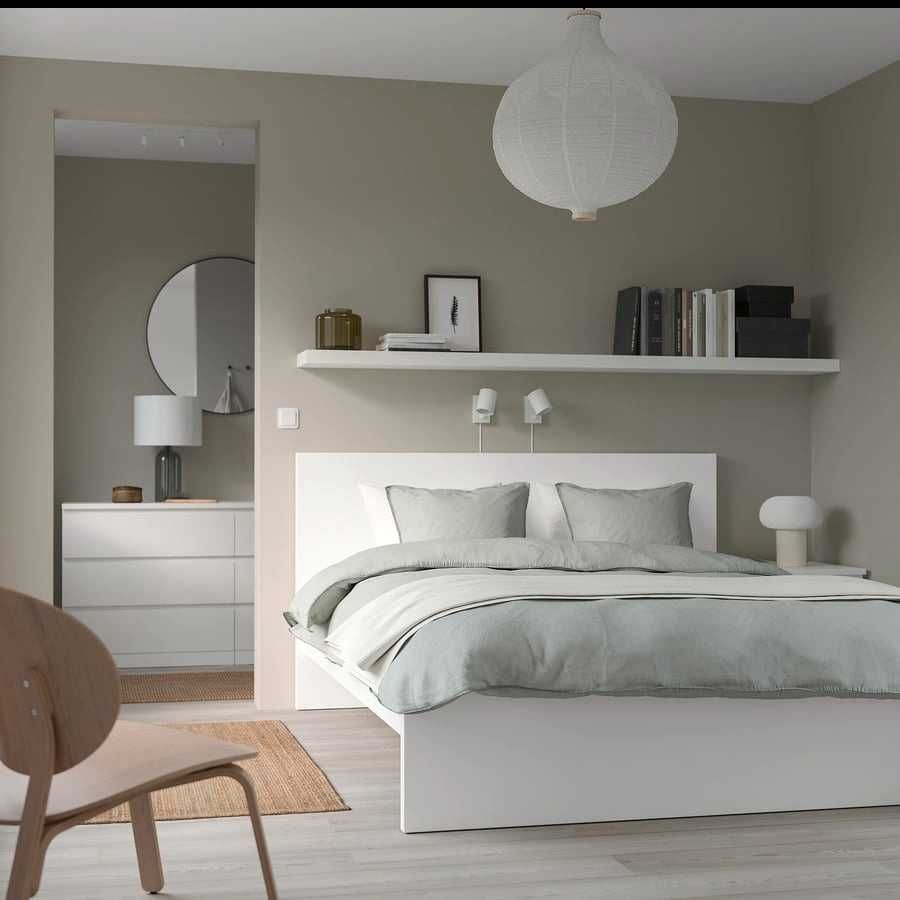 Cama casal completa com estrado de ripas e colchão 1,40m x 2,00m