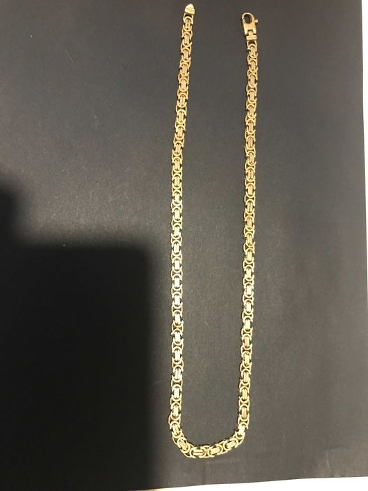 Gold Ladies neckless 18k