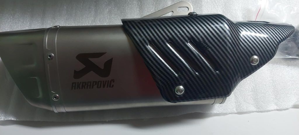 Tłumik Akrapovic