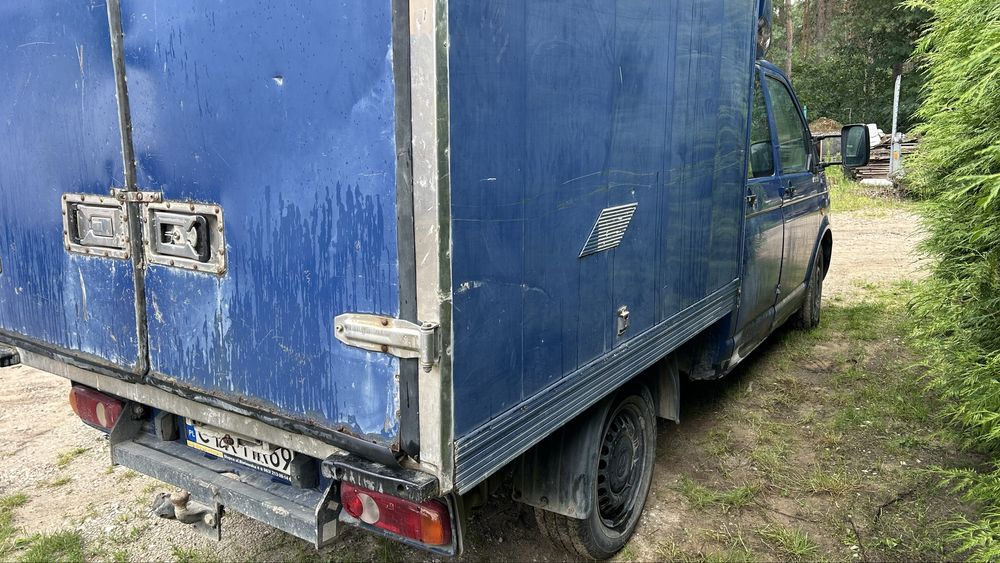 Volkswagen Transporter T5 4x4 2,5 TDI kontener, chlodnia