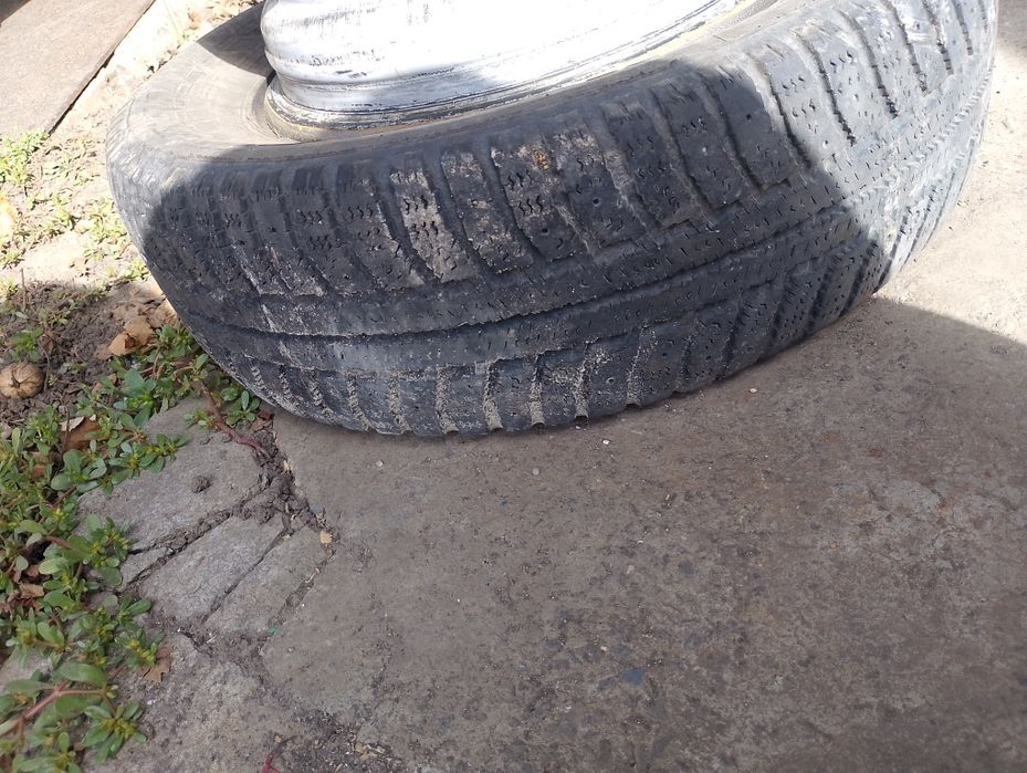 Продам резину 13 зимову