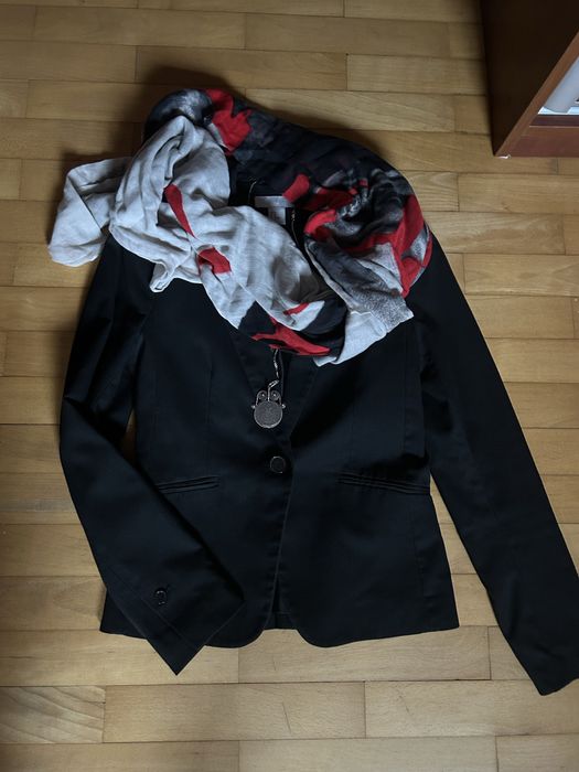 Czarny żakiet H&M,r.36