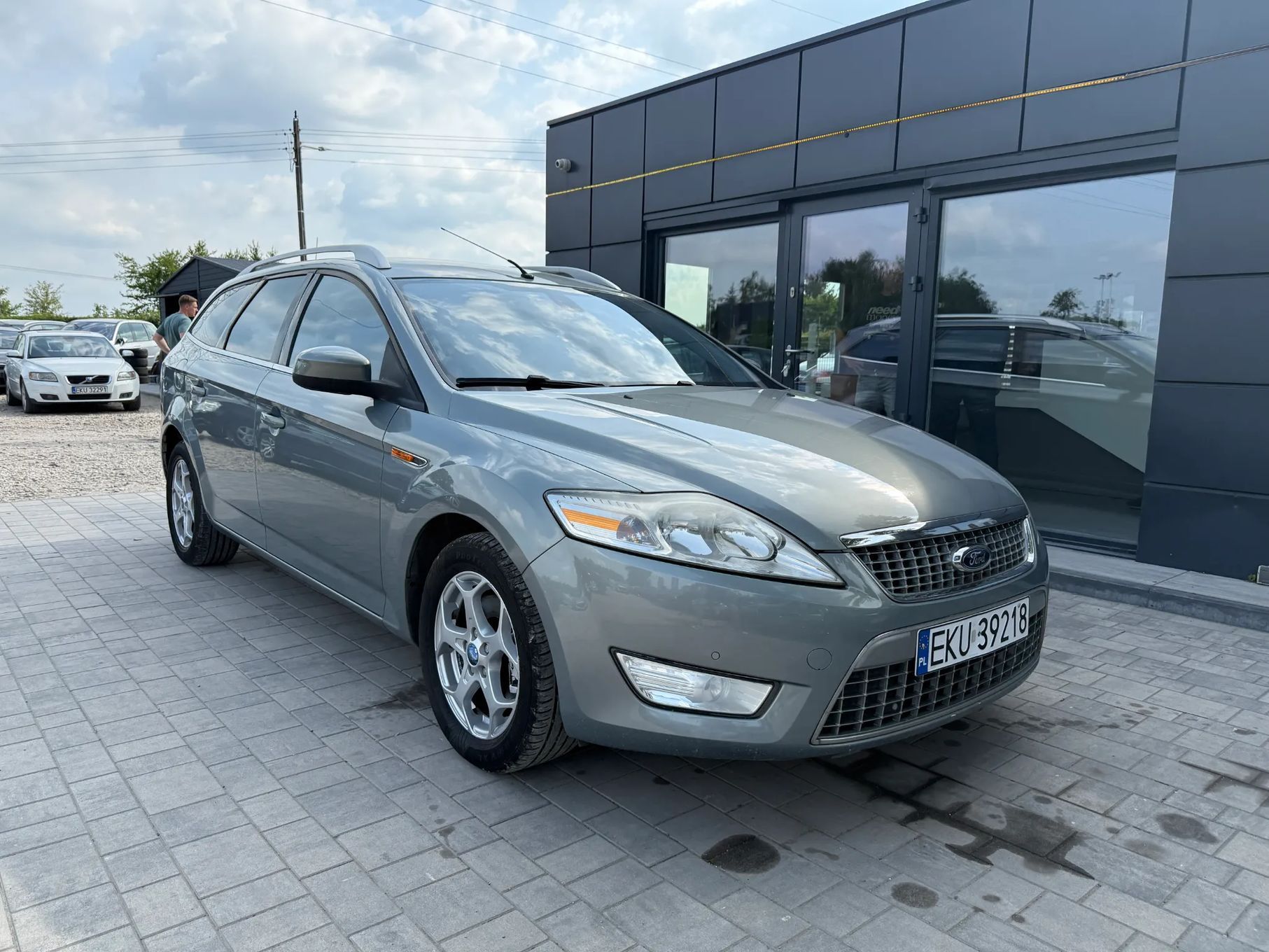 Ford Mondeo 2.0 Benzyna Titanium Convers Klimatyzacja Alufelgi Kredyt