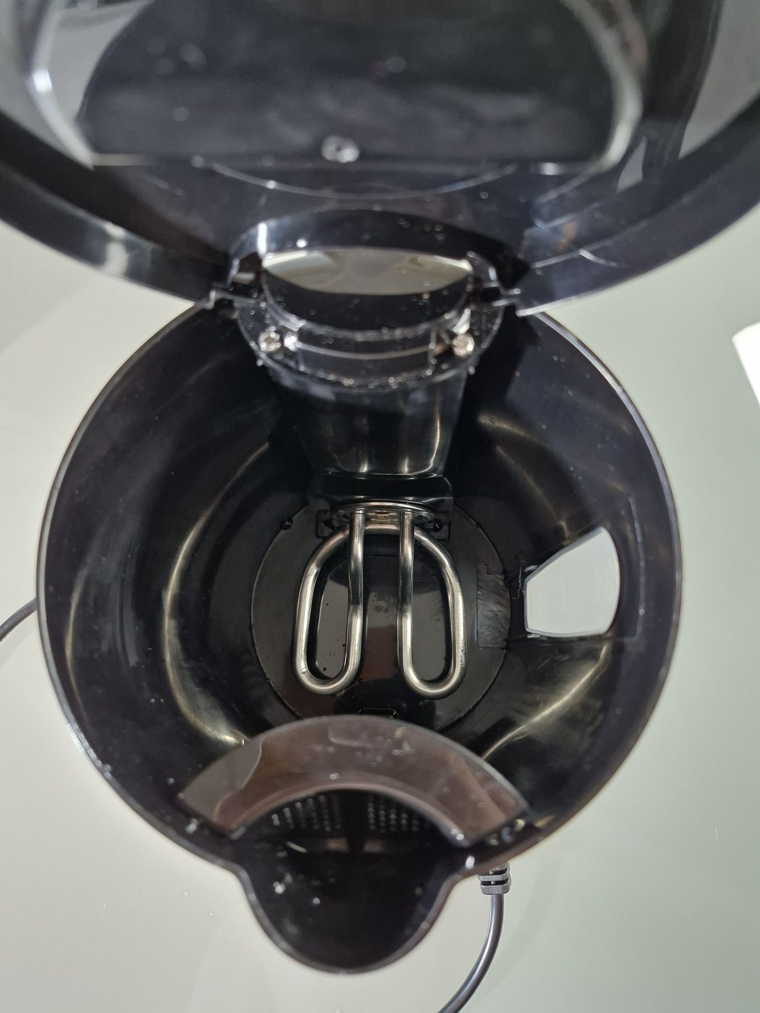 Tower Presto Czajnik Elektryczny Bezprzewodowy 1,7l 2200W Czarny