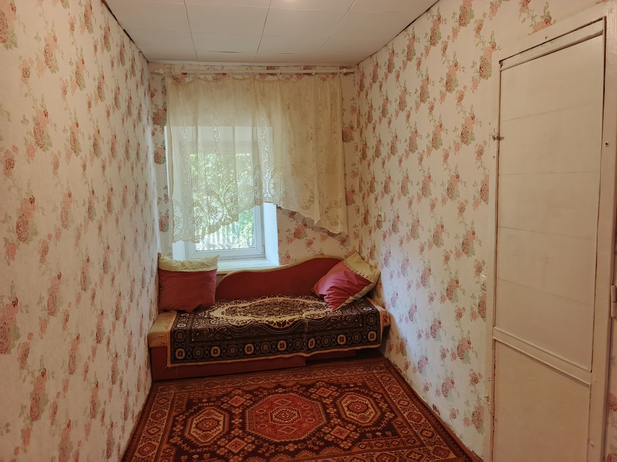 Пів будинку в центрі біля РЕСу