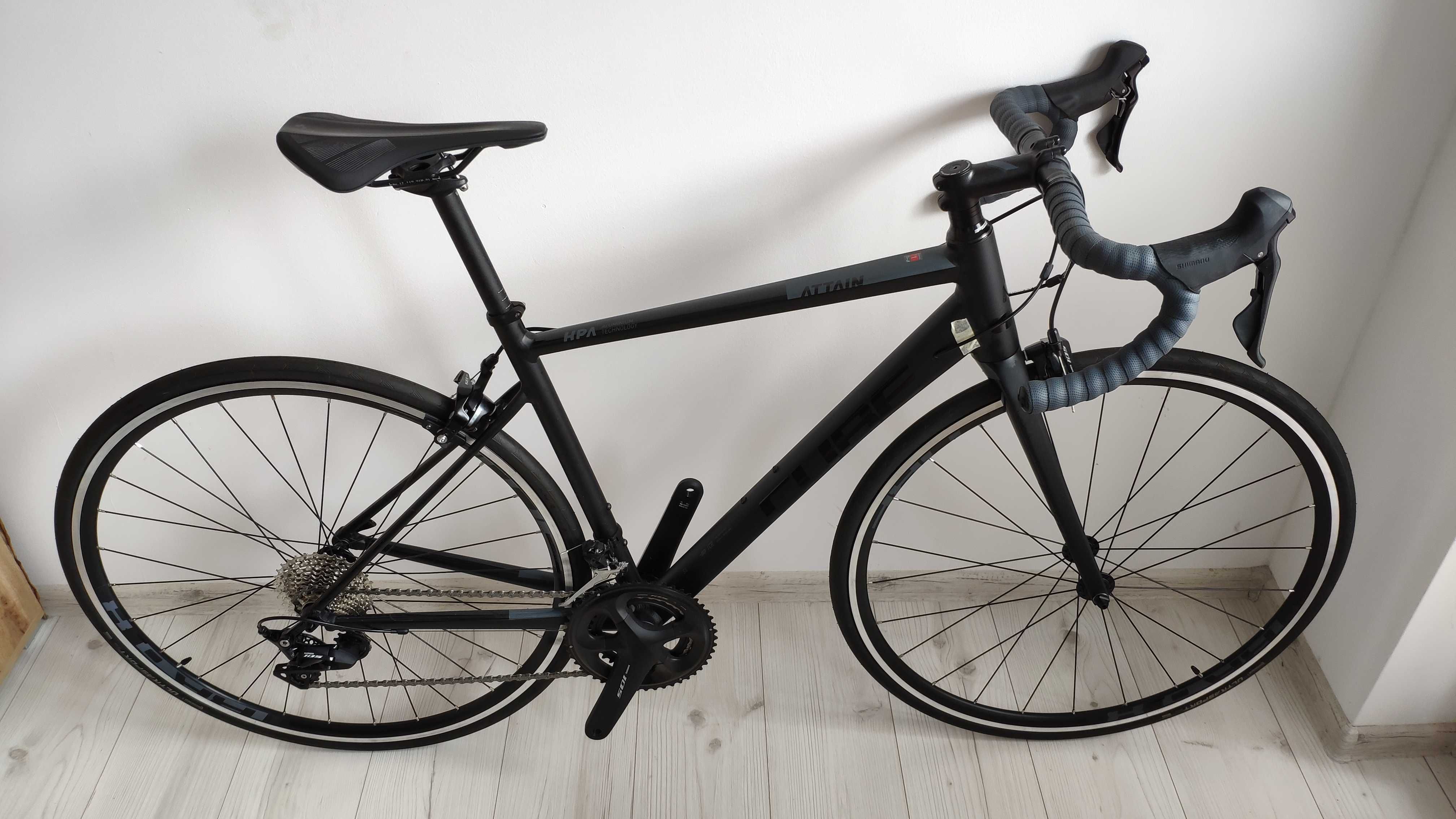 Nowy CUBE ATTAIN SL r.53 czarny