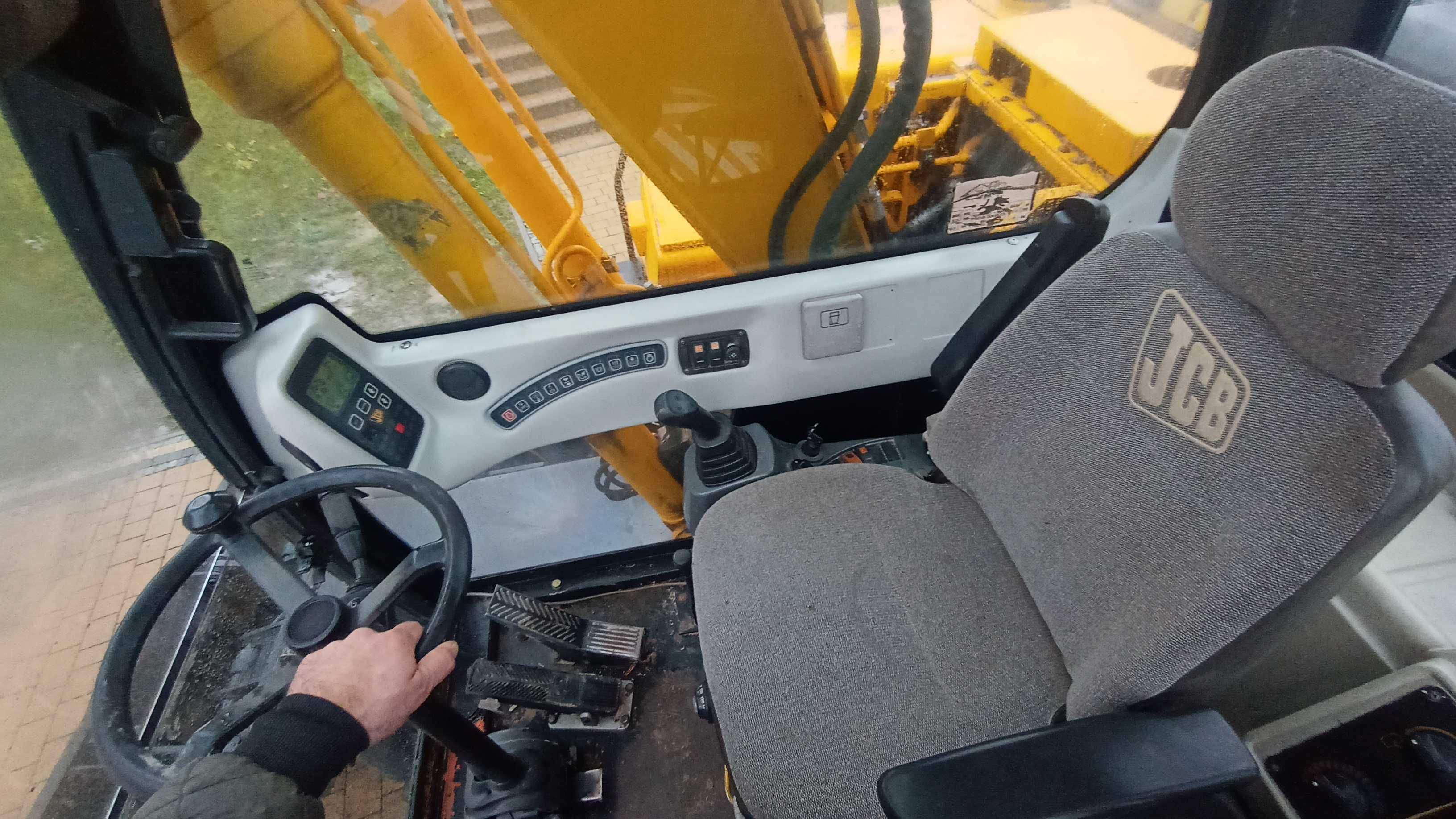 Koparka kołowa JCB JS145W podpory lemiesz skrętne ramię 3x łyżka ładna