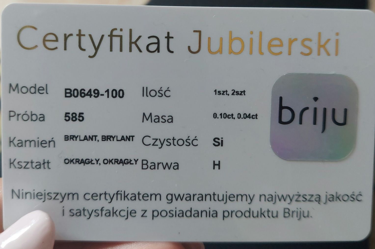 Wyjątkowy złoty pierścionek zaręczynowy serce briju