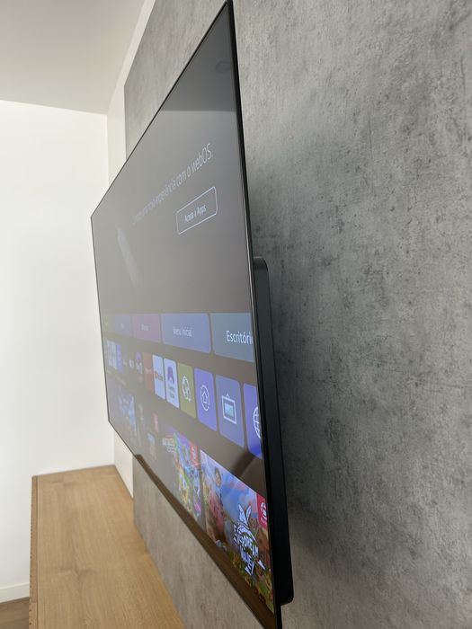 TV LG OLED55A26LA (OLED - 55'' - 140 cm - 4K Ultra HD - Smart TV)