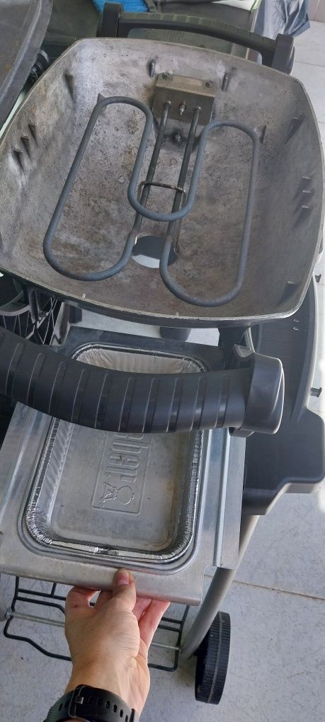 Grelhador elétrico Weber COM suporte/carrinho