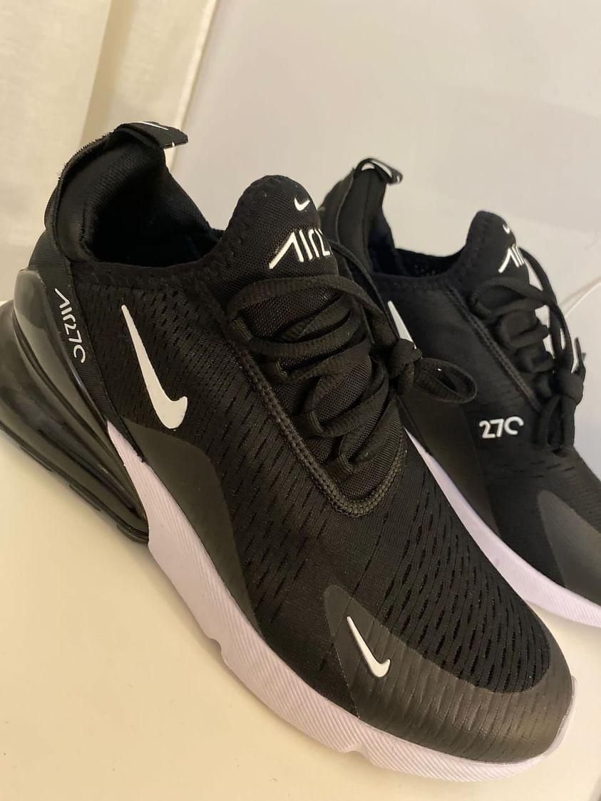 Sapatilhas Nike 270 pretas