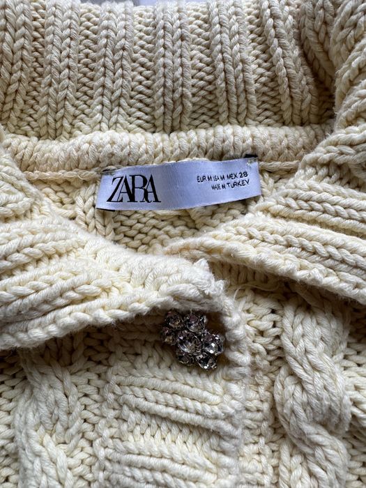 Zara укорочений кардиган