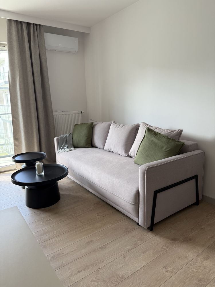 Nowe w pelni umeblowane mieszkanie typu studio de luxe z klimatyzacją