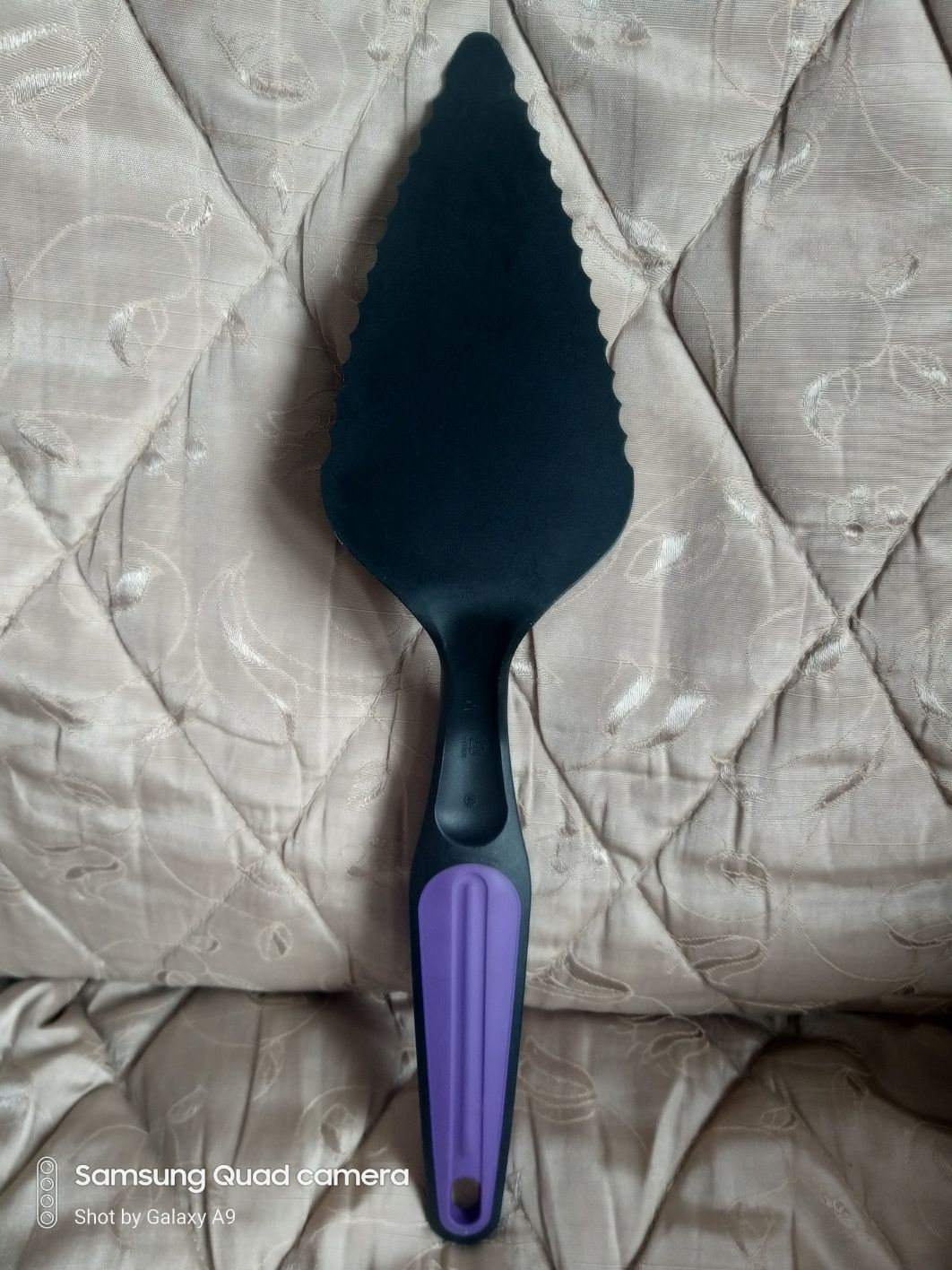 Neo łopatka do ciasta Tupperware