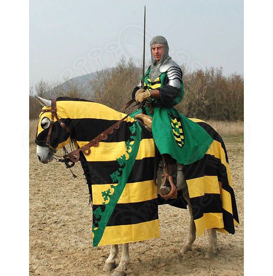 Traper konny. tabard rycerski z chorągwią