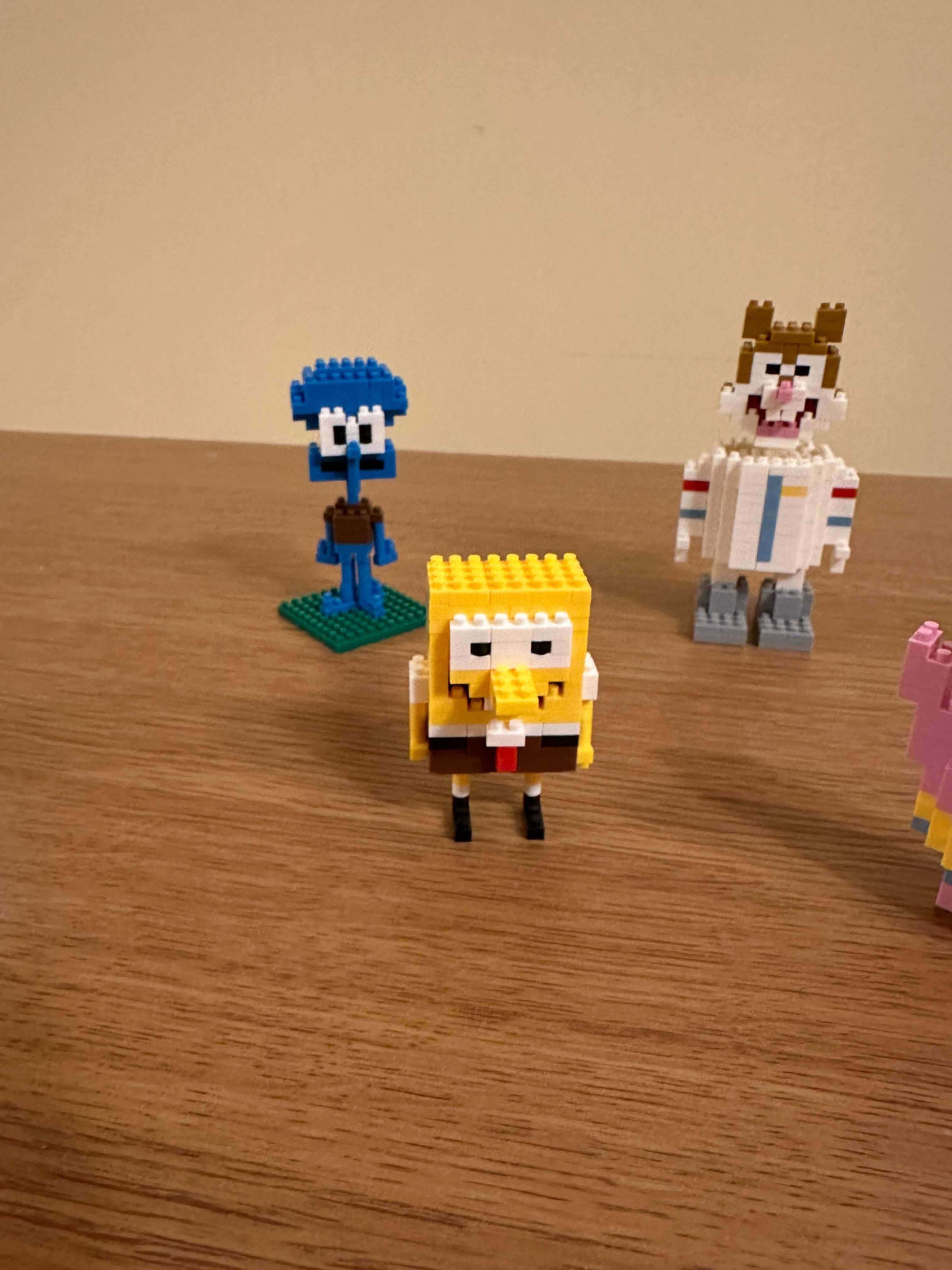 Mini klocki: SpongeBob Kanciastoporty. Figurki z serialu animowanego