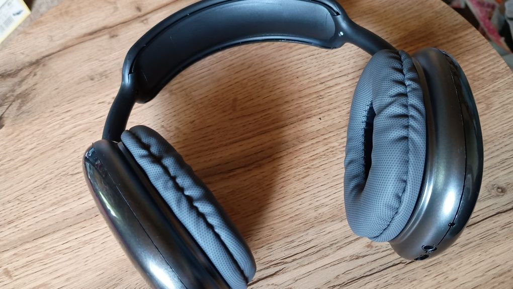 Słuchawki nauszne nowe bluetooth nowe w opakowaniu